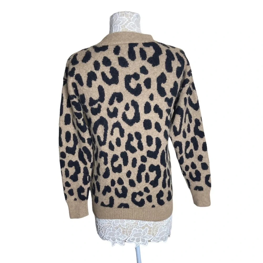 New J. Crew Leopard Print Sweater Wool/Alpaca Blend size X-Small